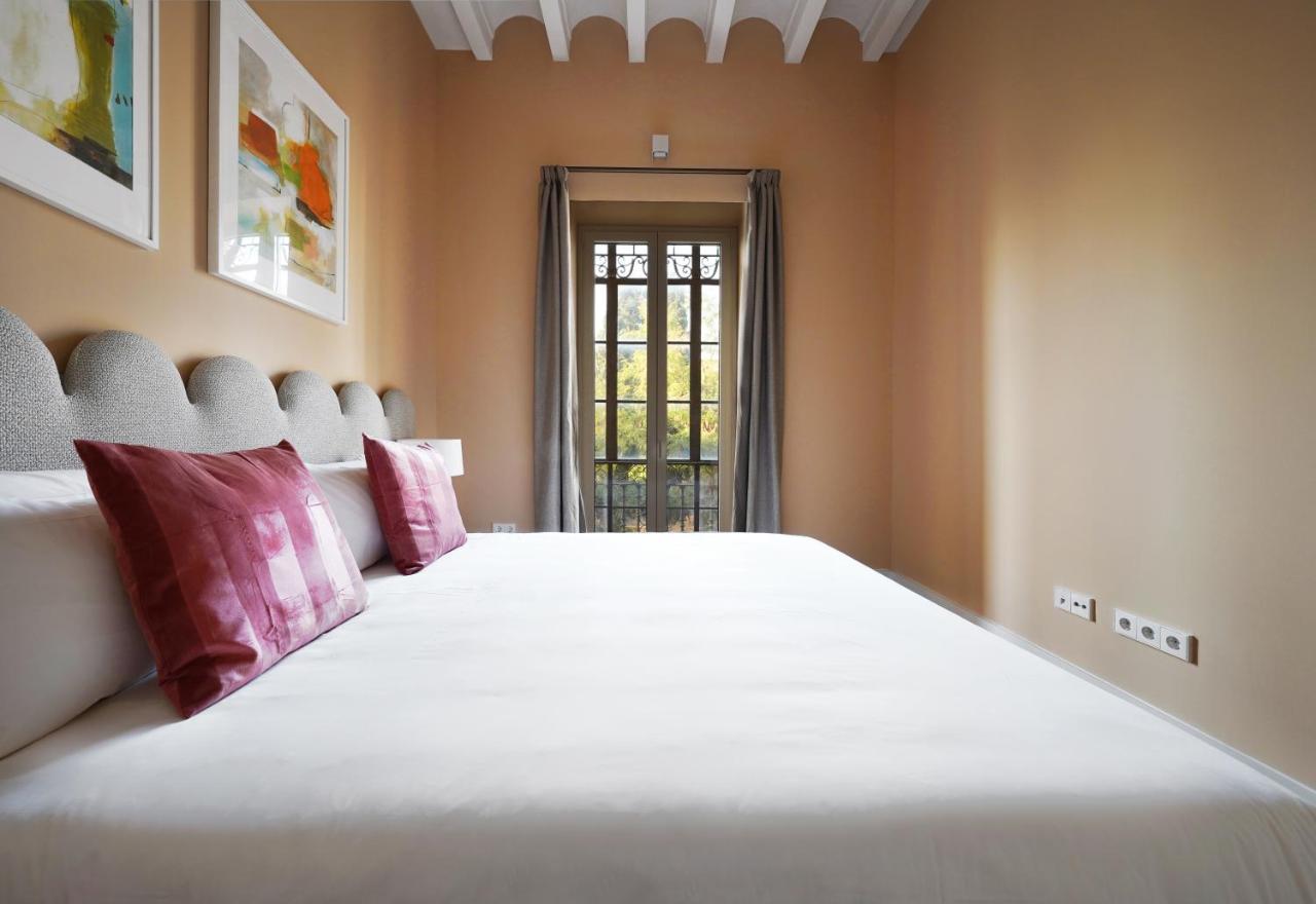 Numa Seville Prestigio Bagian luar foto